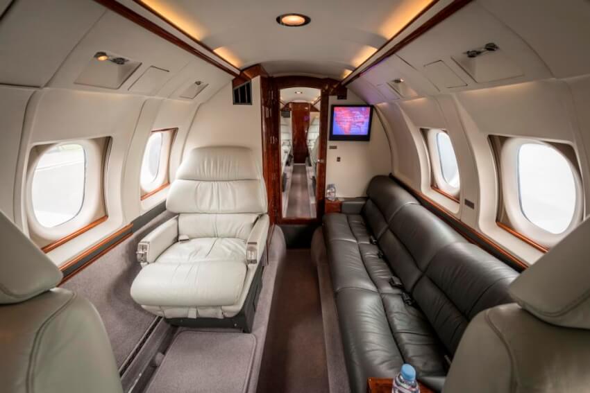 jet per aviazione aziendale Beechcraft Hawker 800 B